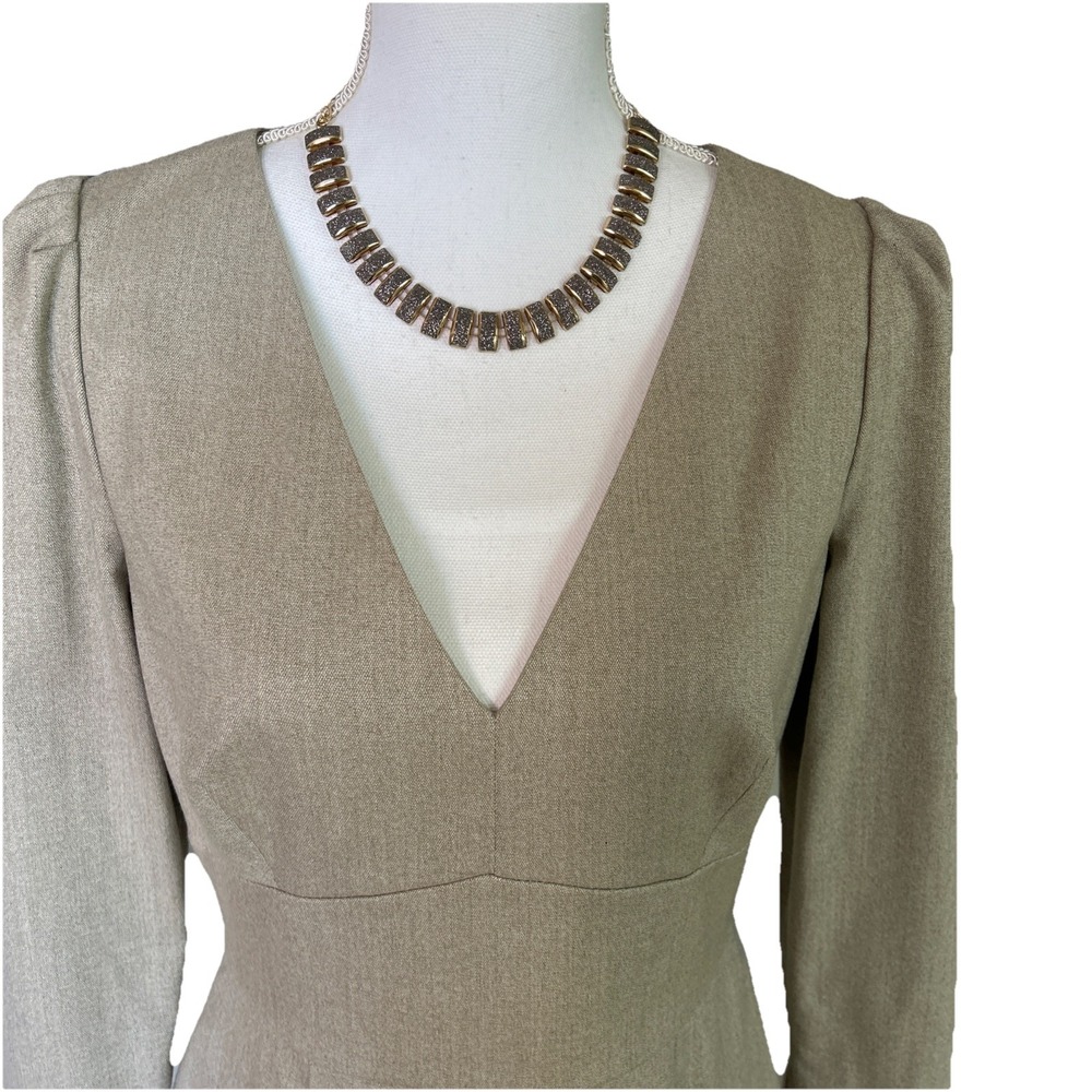 Antonio Melani Women's New Classy Fitted Sheath Dress 6 Oatmeal Taupe NWT $169